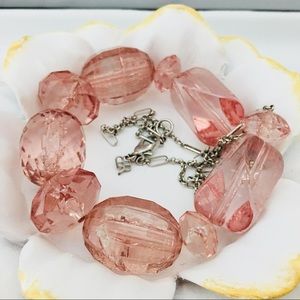 💰3/$15 Banana Republic beaded necklace M91